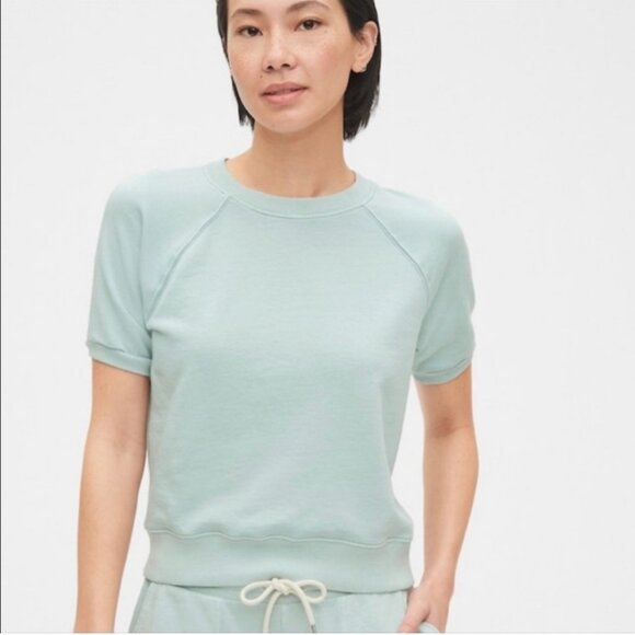 GAP Tops - GAP Teal Sweatshirt Short Sleeve